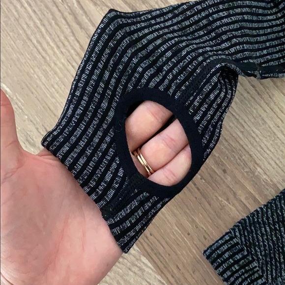 Fabletics running hoodie - Picture 2 of 4